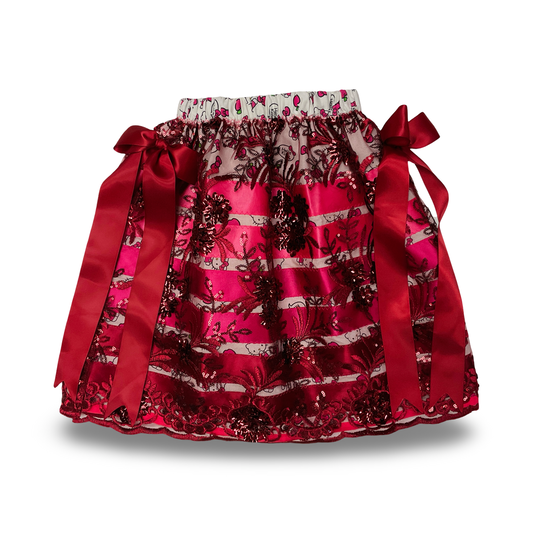 WL 4T White Ribbon Skirt w/ Overlay