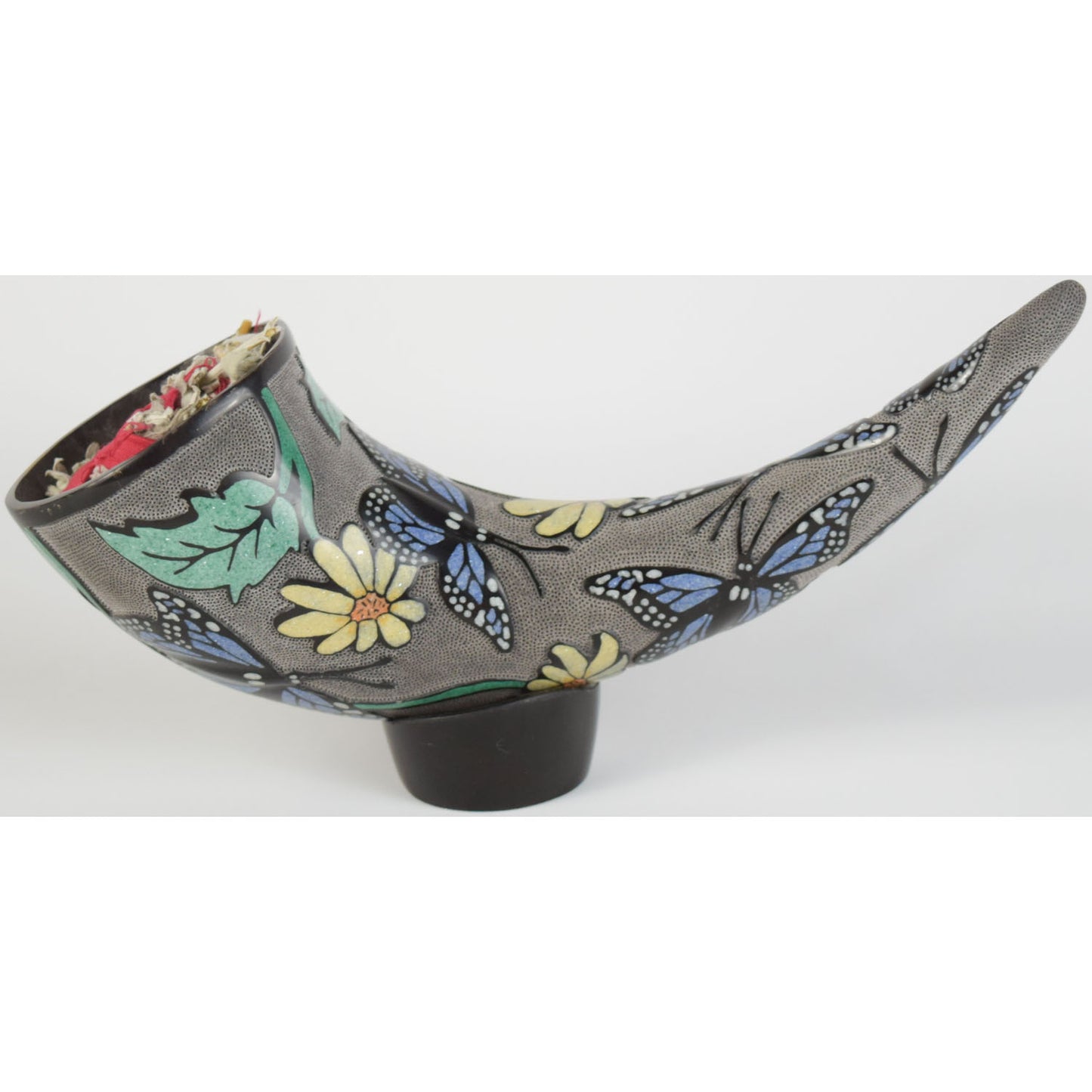 Kimimila Nation, Horn Cup